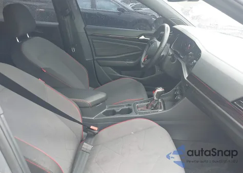 2024 Volkswagen Jetta Gli 40Th Anniversary Edition z USA, uszkodzony, nr VIN 3VW9T7BU7RM003590